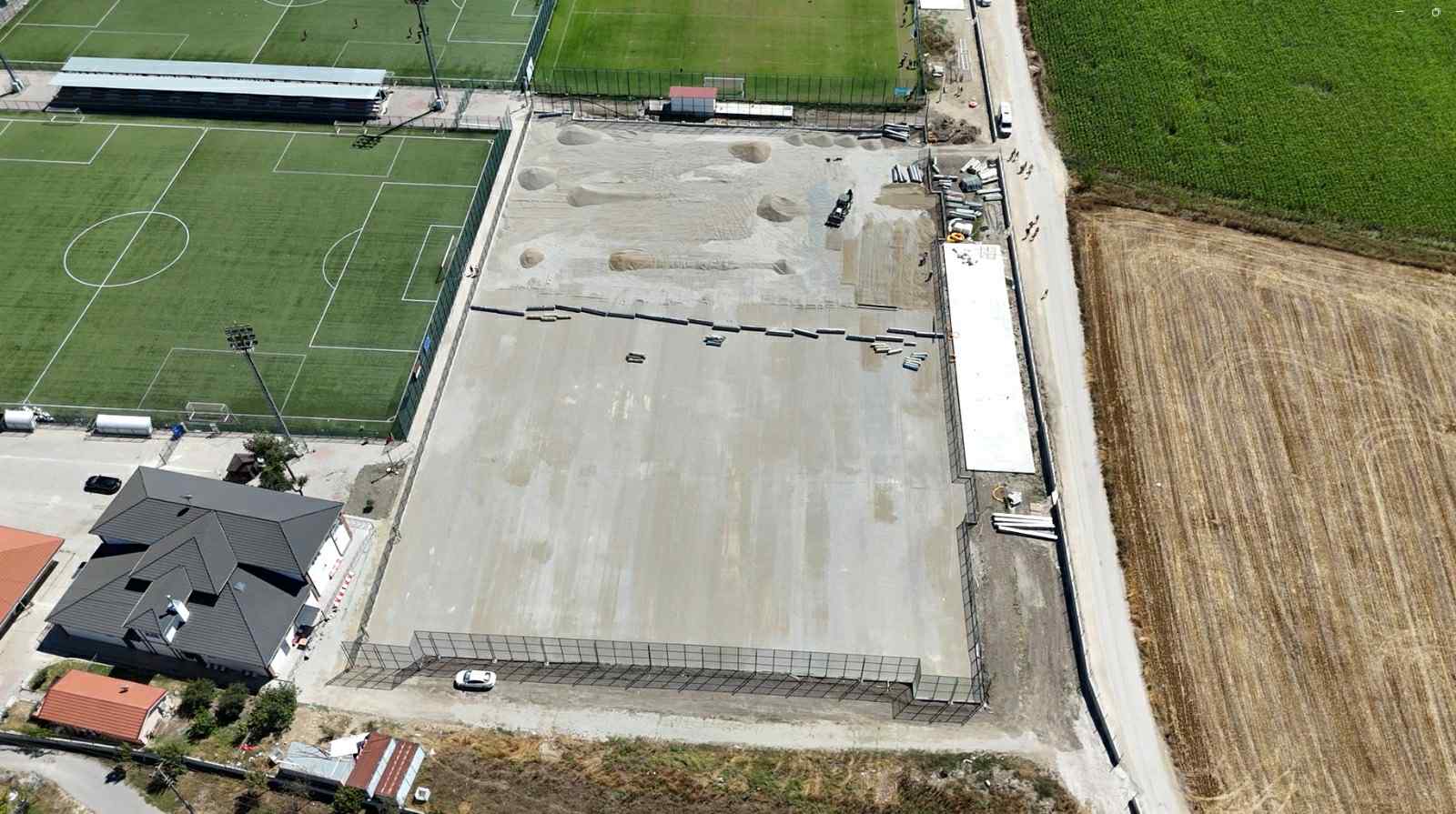 Boluya FİFA Standartlarında Saha