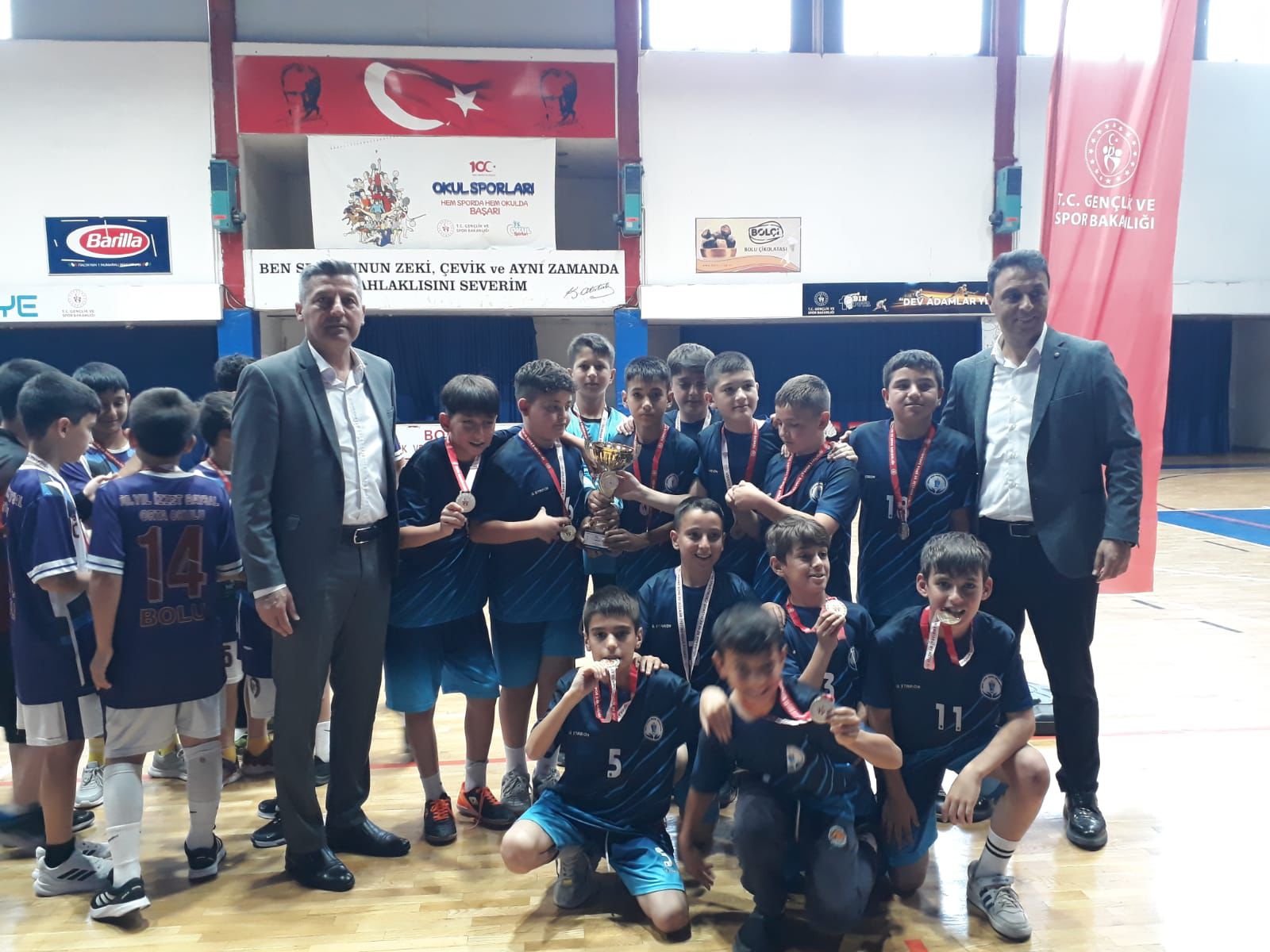 Futsalda Şampiyon Şehit Ozan Özen