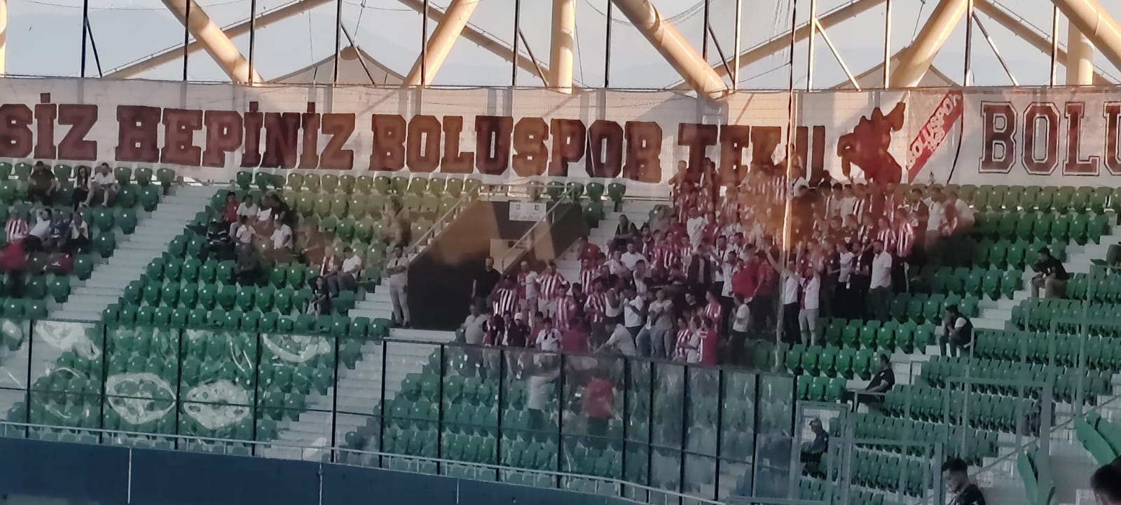 Taraftar Yine Yanlız Bırakmadı!